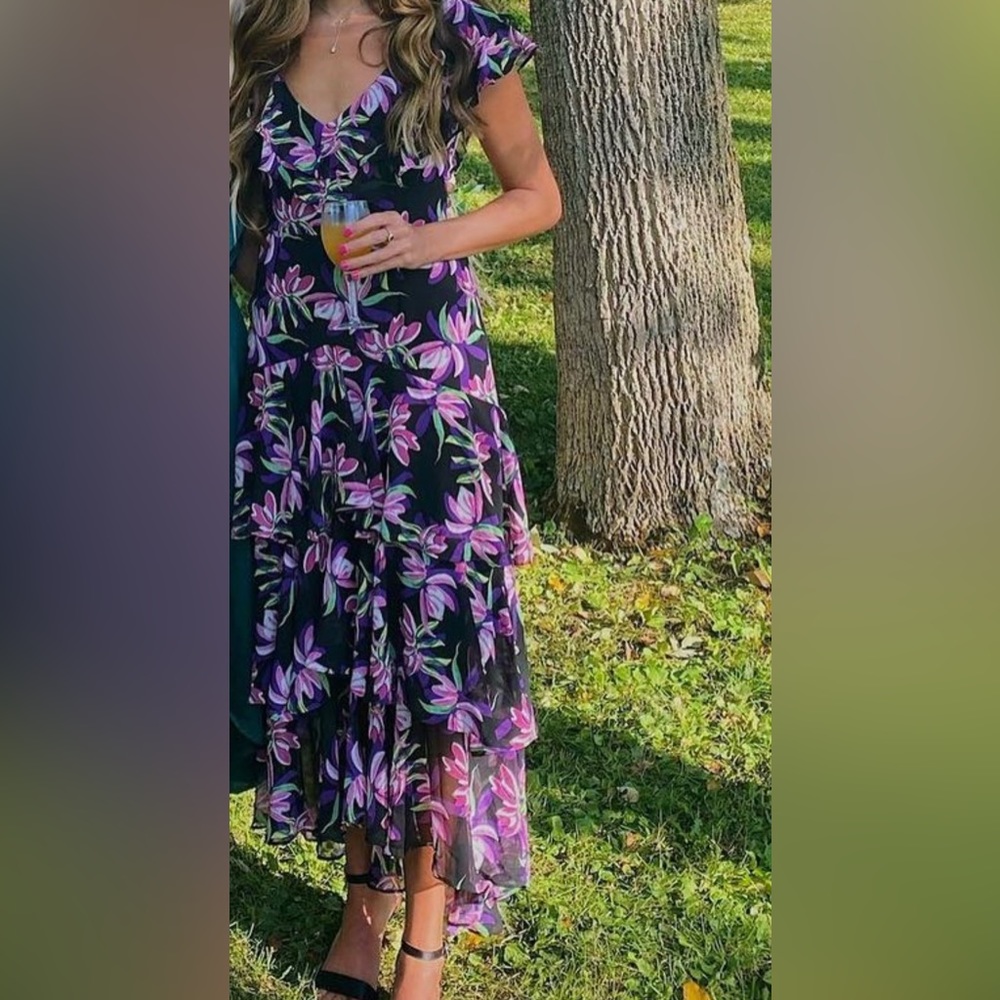 Nordstrom - WAYF Floral Tiered Ruffle Dress - Picture 2 of 4